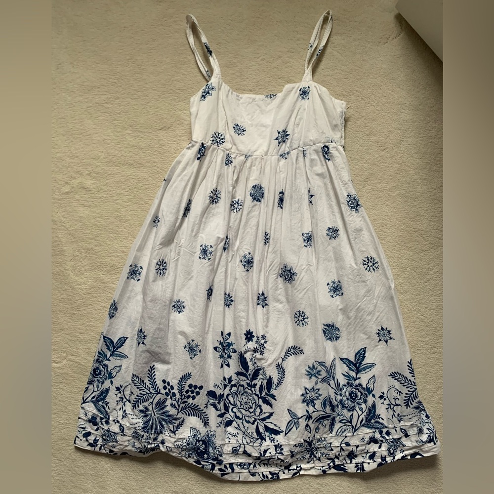 Gap- Summer Dress Size 4